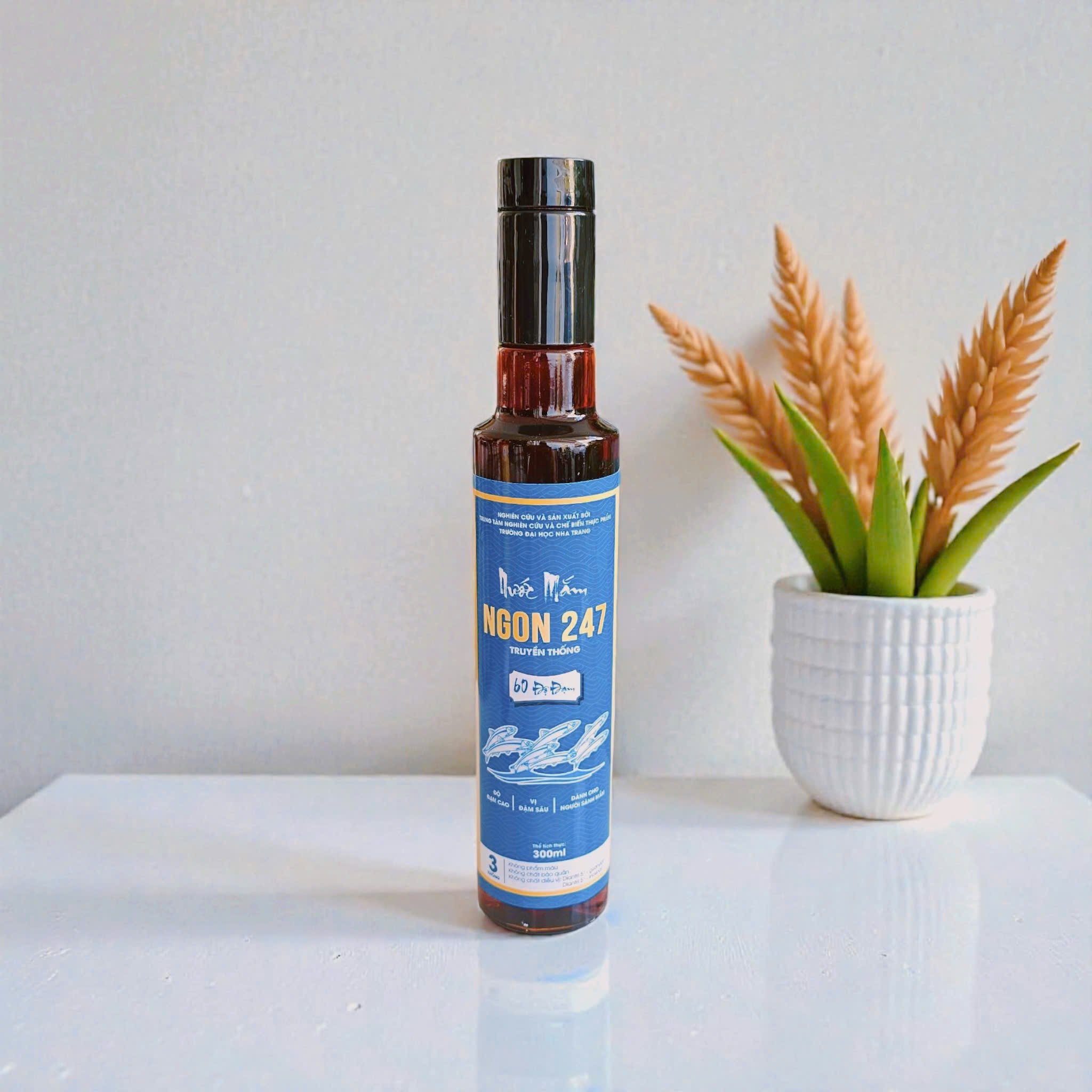 Nước mắm Ngon 60 độ đạm (1 chai 300ml)