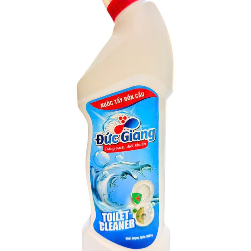 Nước tẩy bồn cầu Đức Giang 900g